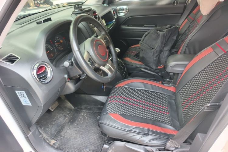 Used Jeep Patriot 2014 2.4L Sport Edition Left Front Seat