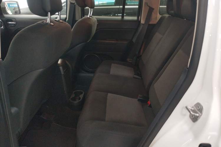 Used Jeep Patriot 2014 2.0L Sport Enhanced Edition Left Rear Seat
