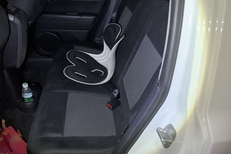 Used Jeep Patriot 2014 2.4L Sport Edition Left Rear Seat