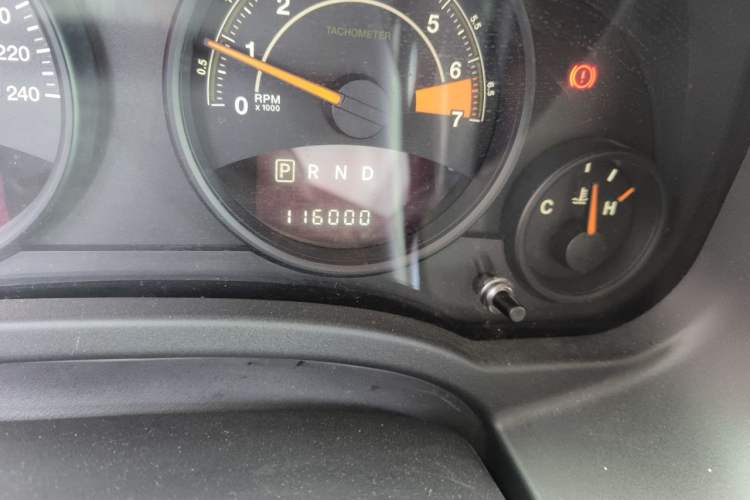 Used Jeep Patriot 2014 2.4L Sport Edition Odometer Close Up