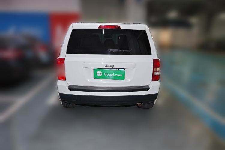 Used Jeep Patriot 2014 2.0L Sport Edition Rear