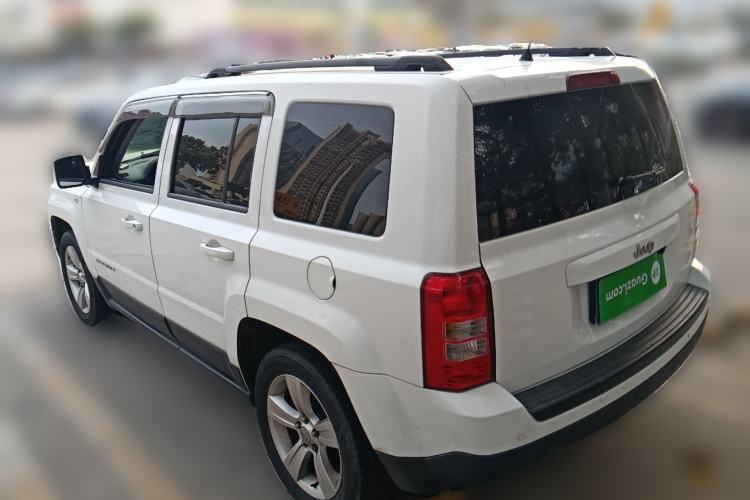 Used Jeep Patriot 2014 2.4L Sport Edition Rear Left 45 Deg