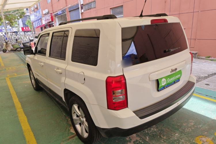 Used Jeep Patriot 2014 2.0L Sport Edition Rear Left 45 Deg