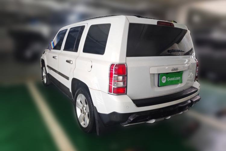 Used Jeep Patriot 2014 2.4L Sport Edition Rear Left 45 Deg