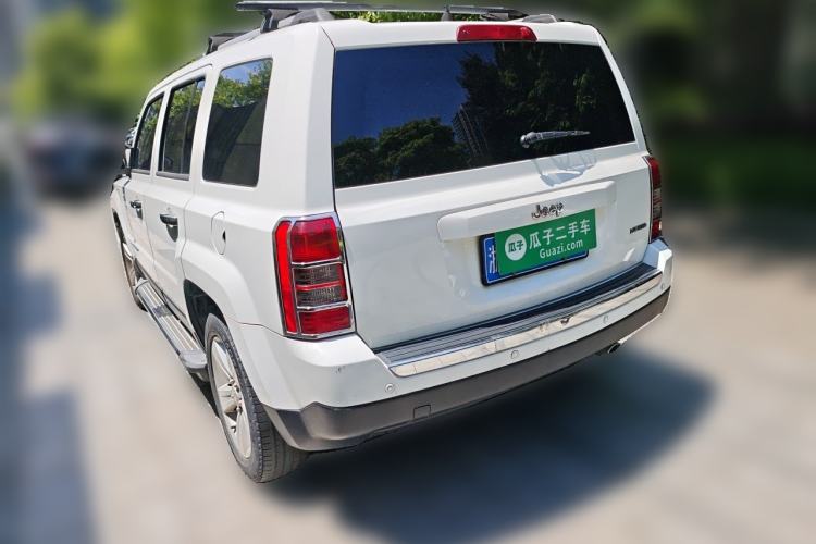 Used Jeep Patriot 2014 2.4L Luxury Navigation Edition Rear Left 45 Deg