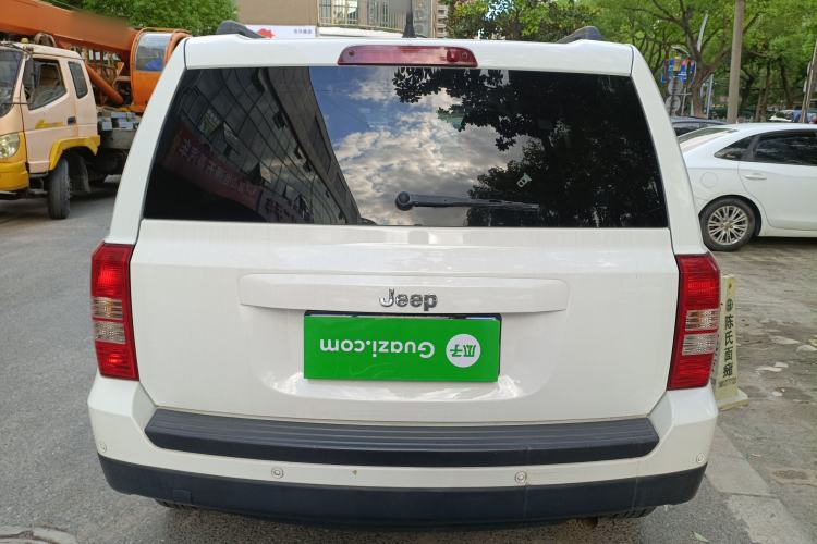 Used Jeep Patriot 2014 2.4L Sport Edition Rear