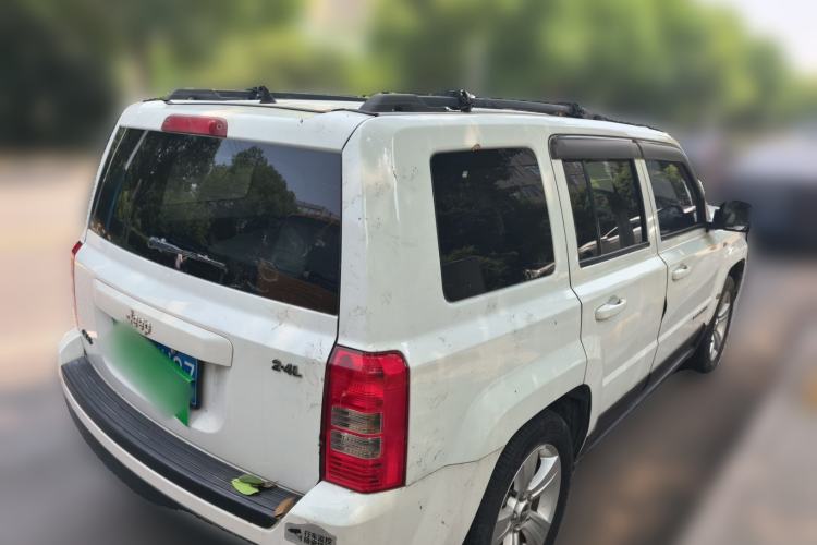 Used Jeep Patriot 2014 2.4L Sport Edition Rear Right 45 Deg
