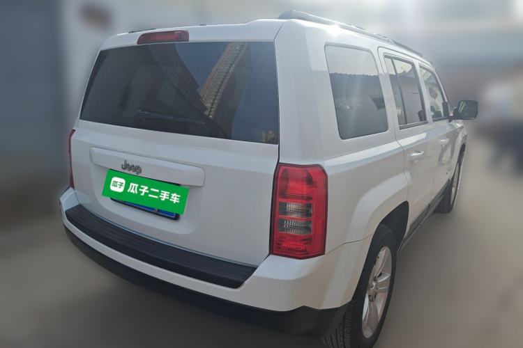 Used Jeep Patriot 2014 2.0L Sport Edition Rear Right 45 Deg