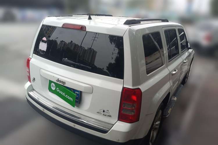 Used Jeep Patriot 2014 2.4L Sport Edition Rear Right 45 Deg