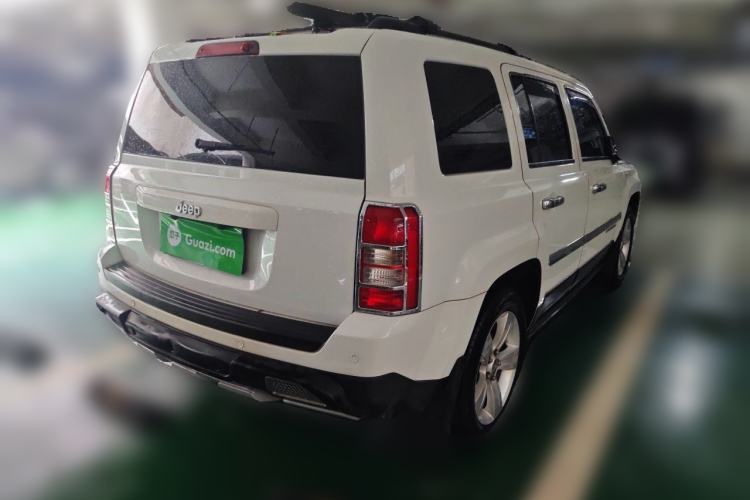 Used Jeep Patriot 2014 2.4L Sport Edition Rear Right 45 Deg