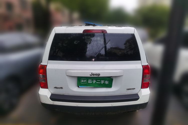 Used Jeep Patriot 2014 2.4L Sport Edition Rear