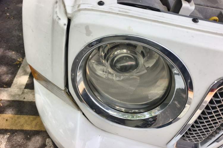Used Jeep Patriot 2014 2.4L Sport Edition Right Front Headlight
