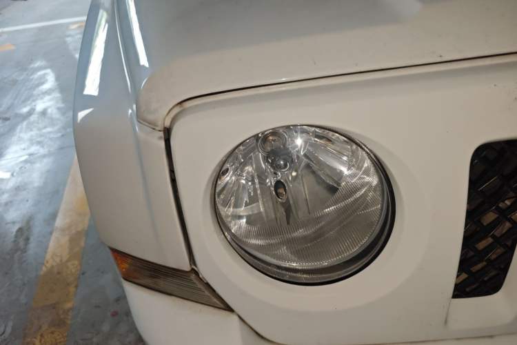 Used Jeep Patriot 2014 2.0L Sport Enhanced Edition Right Front Headlight