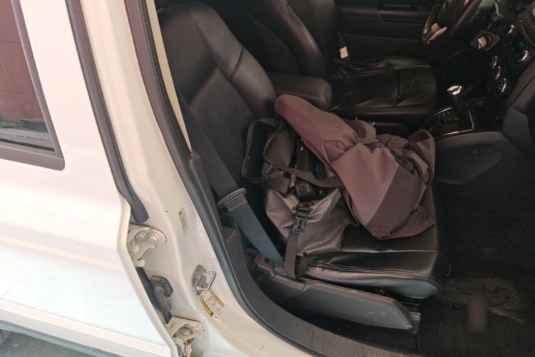 Used Jeep Patriot 2014 2.0L Sport Edition Right Front Seat