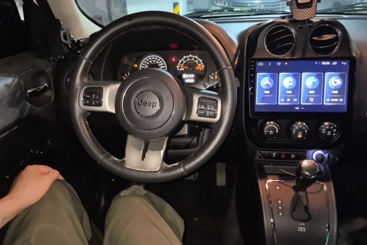 Used Jeep Patriot 2014 2.4L Sport Edition Steering Wheel
