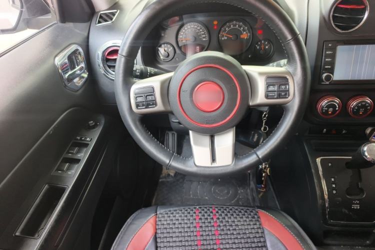Used Jeep Patriot 2014 2.4L Sport Edition Steering Wheel