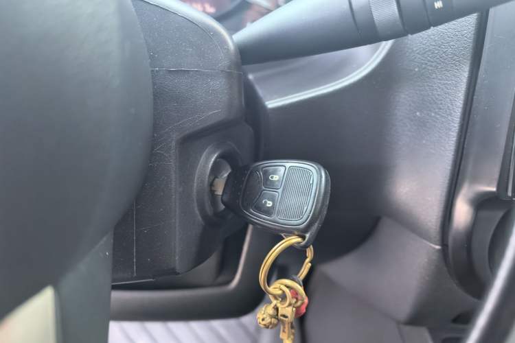 Used Jeep Patriot 2014 2.4L Sport Edition Vehicle Key