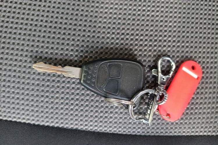 Used Jeep Patriot 2014 2.4L Sport Edition Vehicle Key