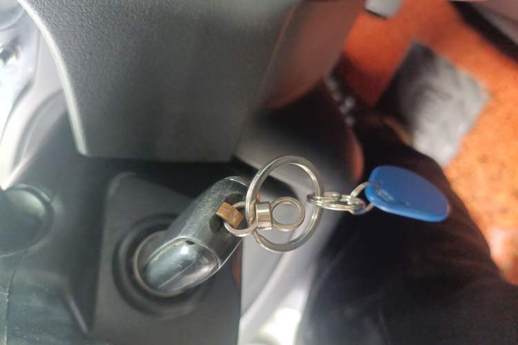 Used Jeep Patriot 2014 2.4L Sport Edition Vehicle Key