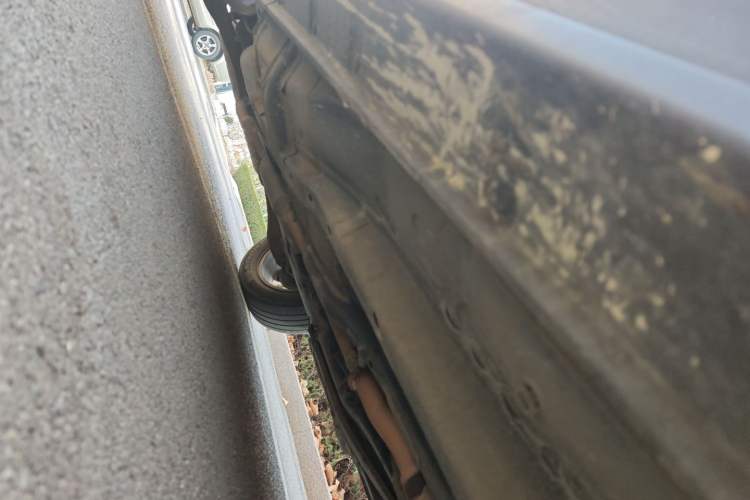 Used Jeep Patriot 2015 2.4L Sport Edition Chassis Front Right