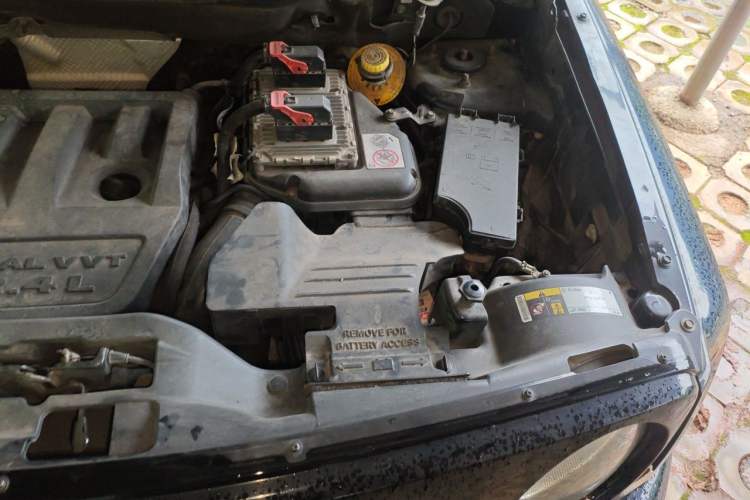 Used Jeep Patriot 2015 2.4L Sport Edition Engine Bay Left