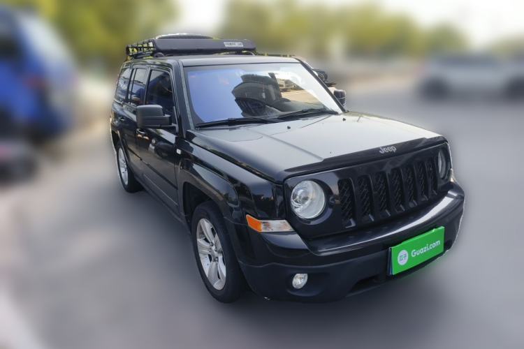 Used Jeep Patriot 2015 2.0L Sport Edition Front Right 45 Deg