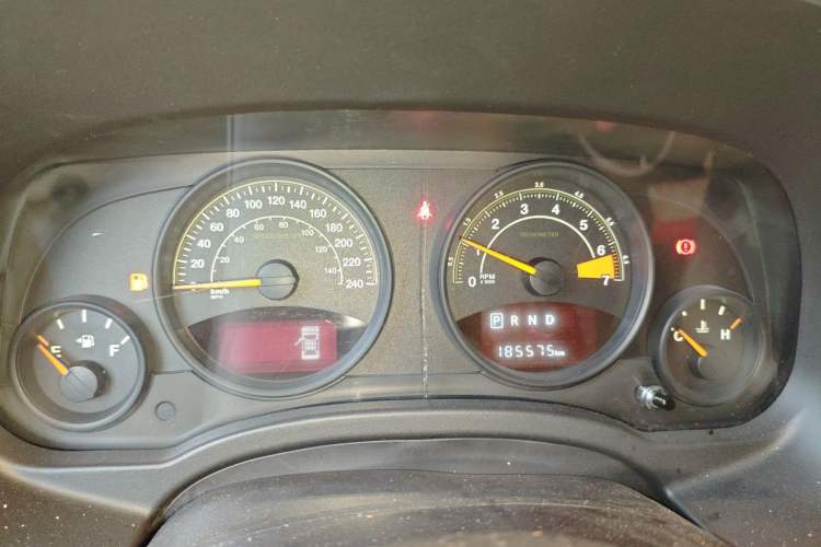 Used Jeep Patriot 2015 2.4L Sport Edition Instrument Cluster