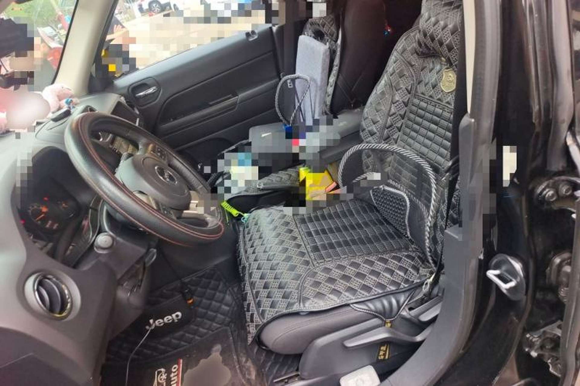 Used Jeep Patriot 2015 2.0L Sport Edition Left Front Seat
