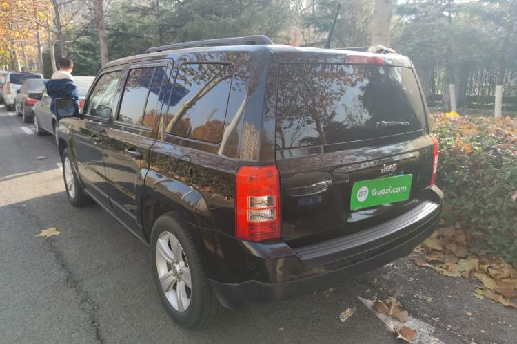 Used Jeep Patriot 2015 2.4L Sport Edition Rear Left 45 Deg