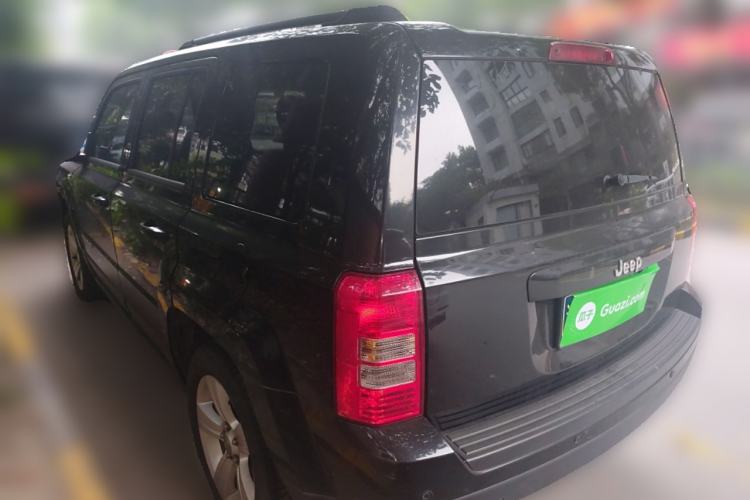 Used Jeep Patriot 2015 2.4L Sport Edition Rear Left 45 Deg