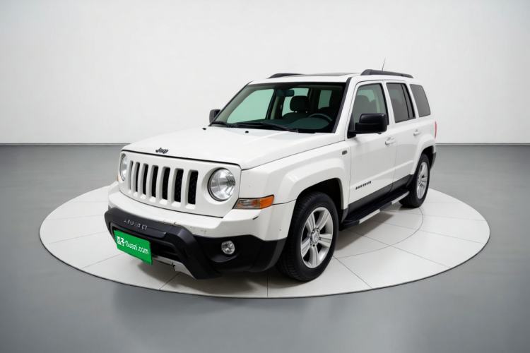 Used Jeep Patriot 2015 2.0L Sport Edition Guazi used car, China used car export, Used car for sale, Used cars, Cheapest cars for sale