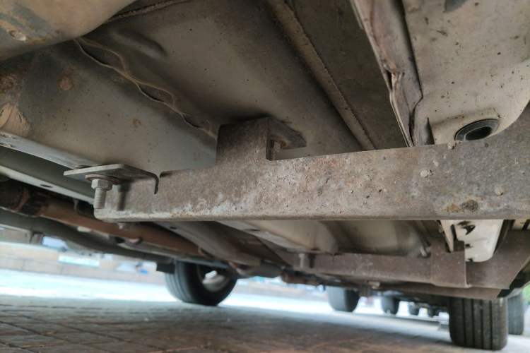 Used Jeep Patriot 2015 2.4L Sport Edition Chassis Front Left