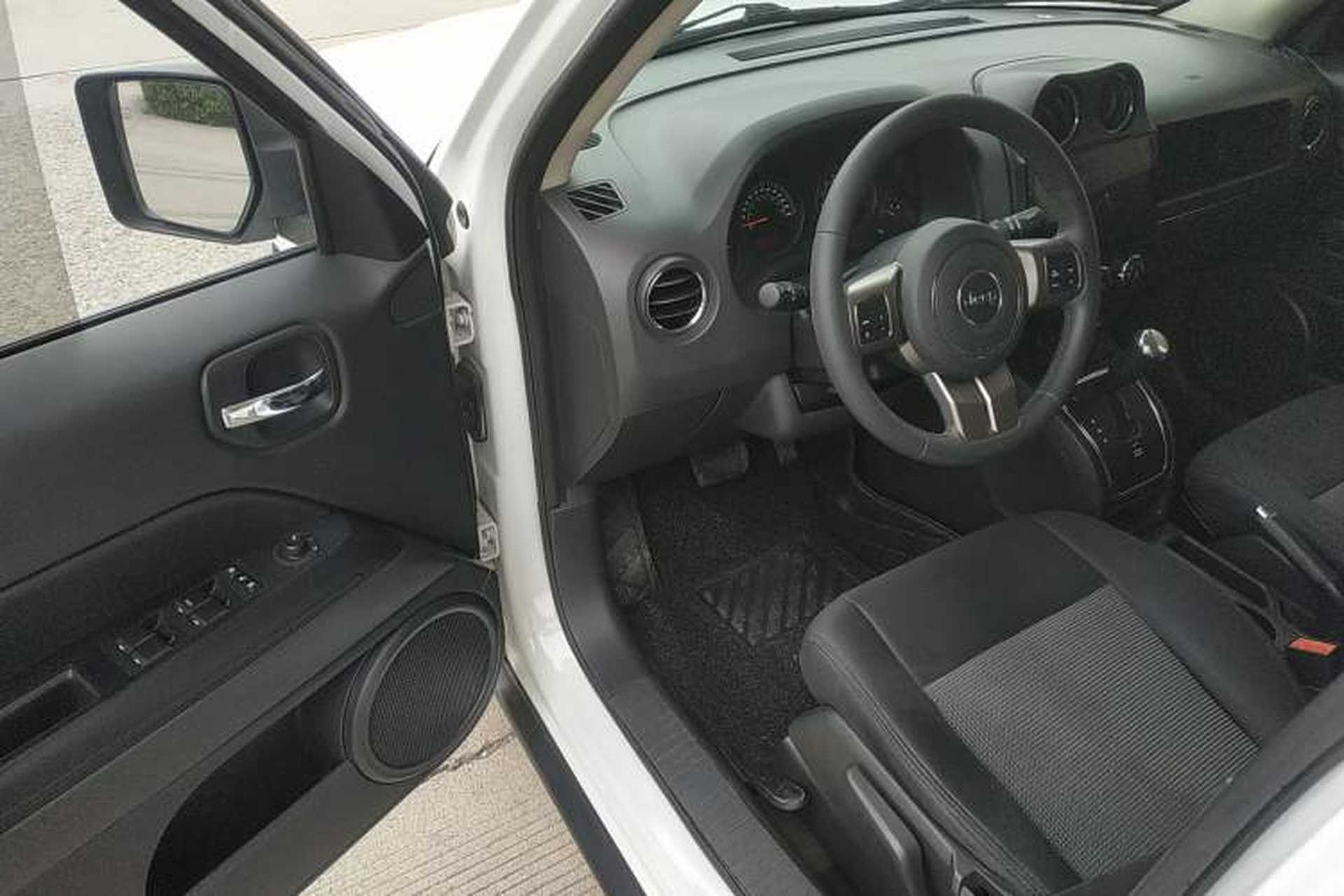 Used Jeep Patriot 2015 2.0L Sport Edition Driver Seat