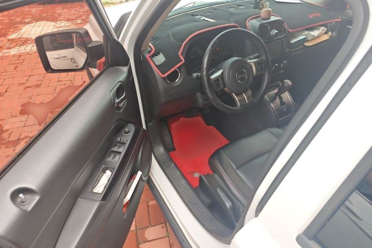 Used Jeep Patriot 2015 2.0L Sport Edition Driver Seat