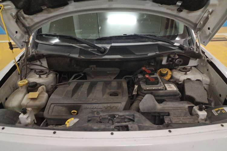 Used Jeep Patriot 2015 2.0L Sport Edition Engine Bay