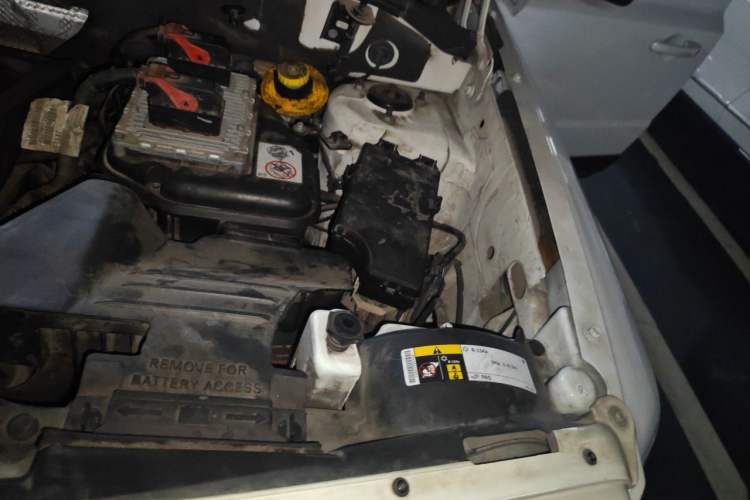 Used Jeep Patriot 2015 2.0L Sport Edition Engine Bay Left