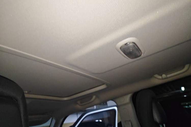 Used Jeep Patriot 2015 2.0L Sport Edition Headliner