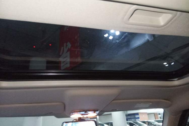 Used Jeep Patriot 2015 2.4L Sport Edition Headliner
