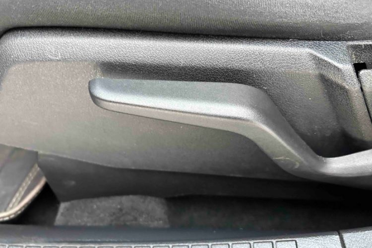 Used Jeep Patriot 2015 2.4L Sport Edition Interior 6