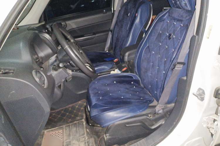 Used Jeep Patriot 2015 2.0L Sport Edition Left Front Seat