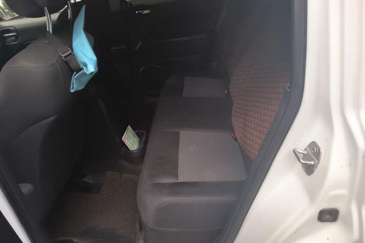 Used Jeep Patriot 2015 2.4L Sport Edition Left Rear Seat