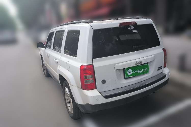 Used Jeep Patriot 2015 2.4L Sport Edition Rear Left 45 Deg