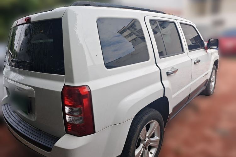Used Jeep Patriot 2015 2.0L Sport Edition Rear Right 45 Deg