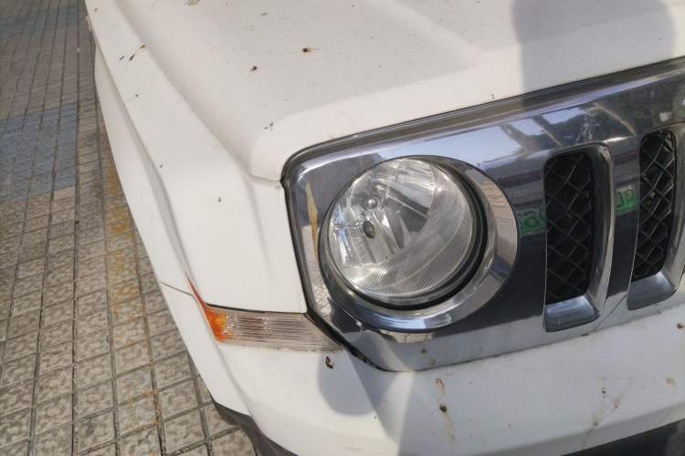 Used Jeep Patriot 2015 2.4L Sport Edition Right Front Headlight