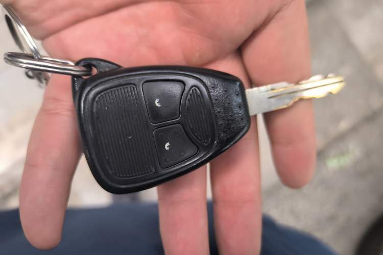Used Jeep Patriot 2015 2.4L Sport Edition Vehicle Key