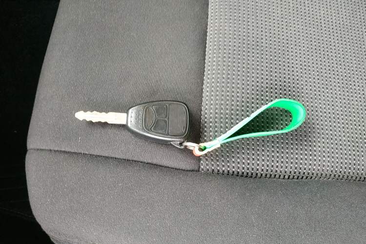 Used Jeep Patriot 2015 2.0L Sport Edition Vehicle Key