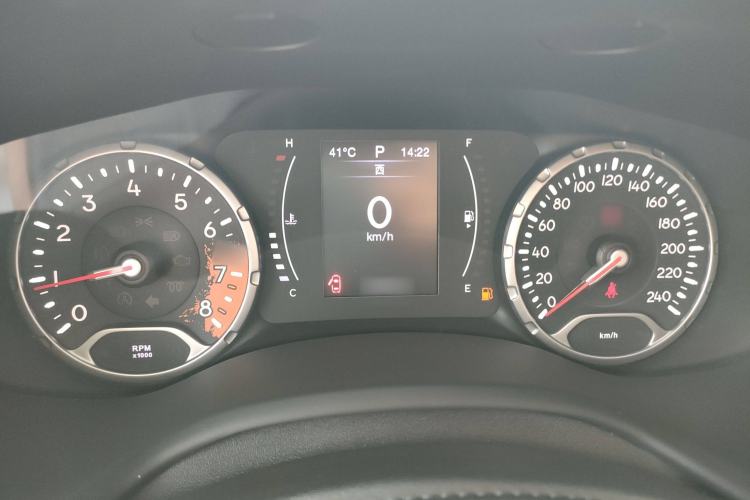 Used Jeep Renegade 2019 220T Automatic Leading Edition Instrument Cluster