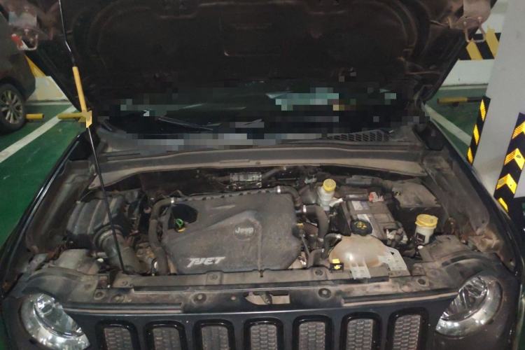 Used Jeep Renegade 2016 1.4T Automatic Jingneng Version+ Engine Bay