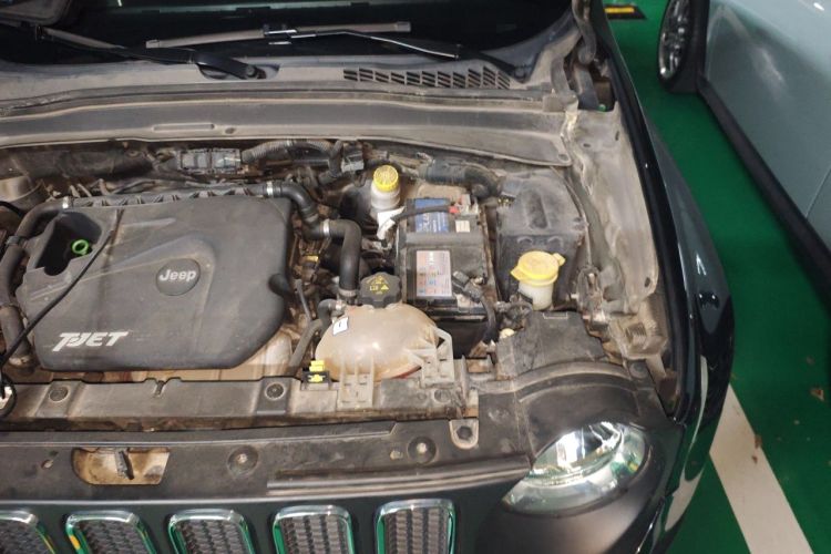 Used Jeep Renegade 2016 1.4T Automatic Jingneng Version+ Engine Bay Left