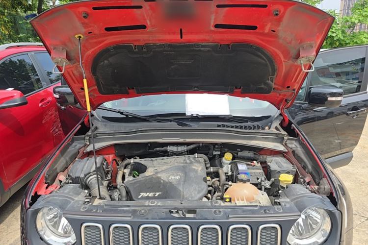 Used Jeep Renegade 2016 1.4T Automatic Jingneng Version+ Engine Bay